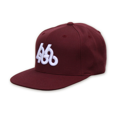 CZAPKA Z DASZKIEM ICON SNAPBACK (burgundy/white) CZAPKA Z DASZKIEM ICON SNAPBACK (burgundy/white)