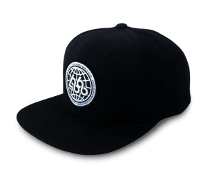 CZAPKA Z DASZKIEM WORLD TOUR SNAPBACK (black/white)